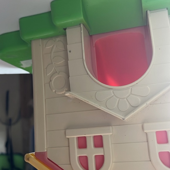 Fisher Price “my little house” - Picture 2 of 5